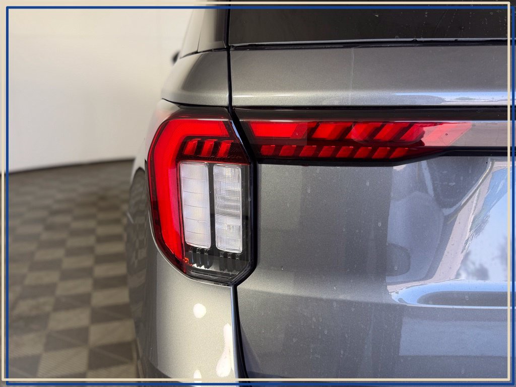Used 2026 Ford Explorer Tremor AWD/4WD image 15