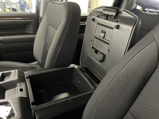 Used 2022 Chevrolet Silverado 1500 LT AWD/4WD image 21