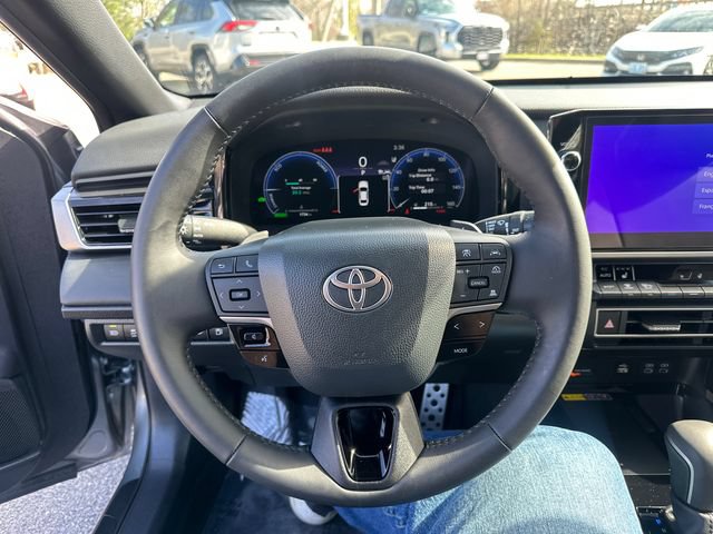 Certified 2025 Toyota Camry XSE FWD image 39