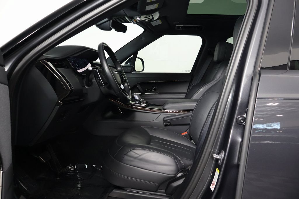 Used 2023 Land Rover Range Rover Sport SE Dynamic AWD/4WD image 10