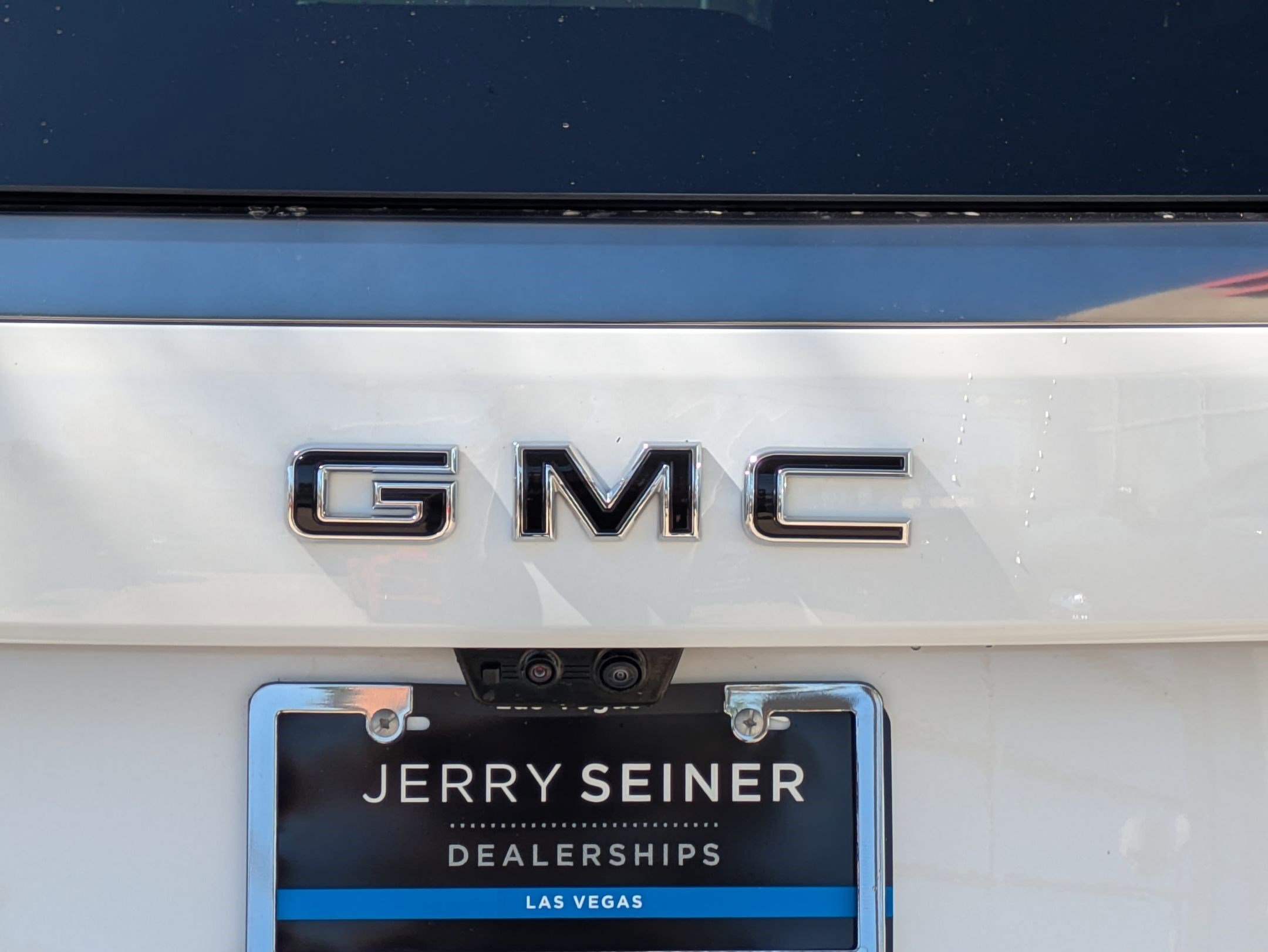 Certified 2025 GMC Yukon XL AT4 w/ AT4 Premium Plus Package AWD/4WD image 26
