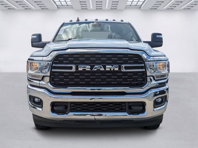 Used 2024 RAM 3500 Big Horn AWD/4WD image 2