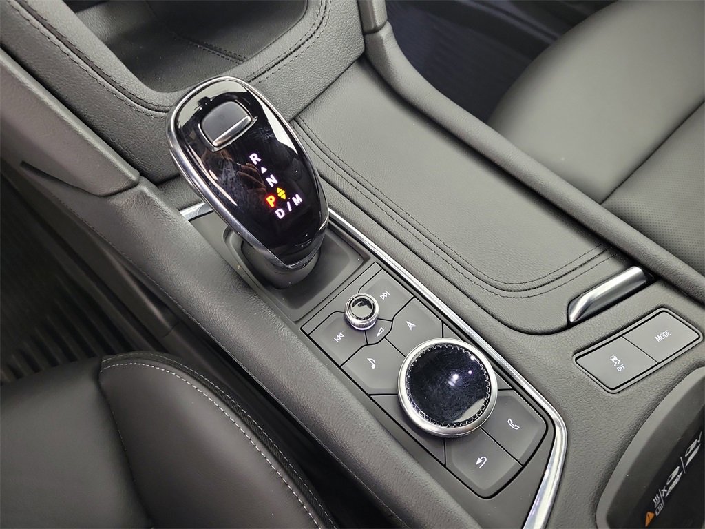 Certified 2024 Cadillac XT6 Premium Luxury w/ LPO, Floor Liner Package image 29