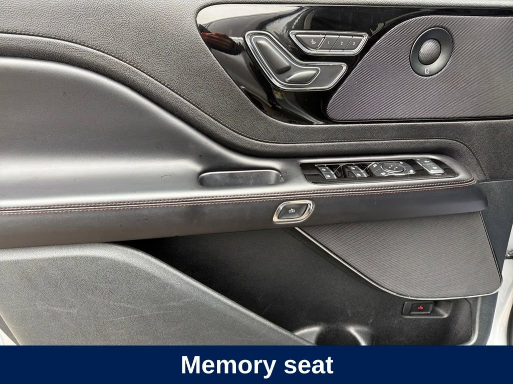 Used 2024 Lincoln Aviator Reserve image 12