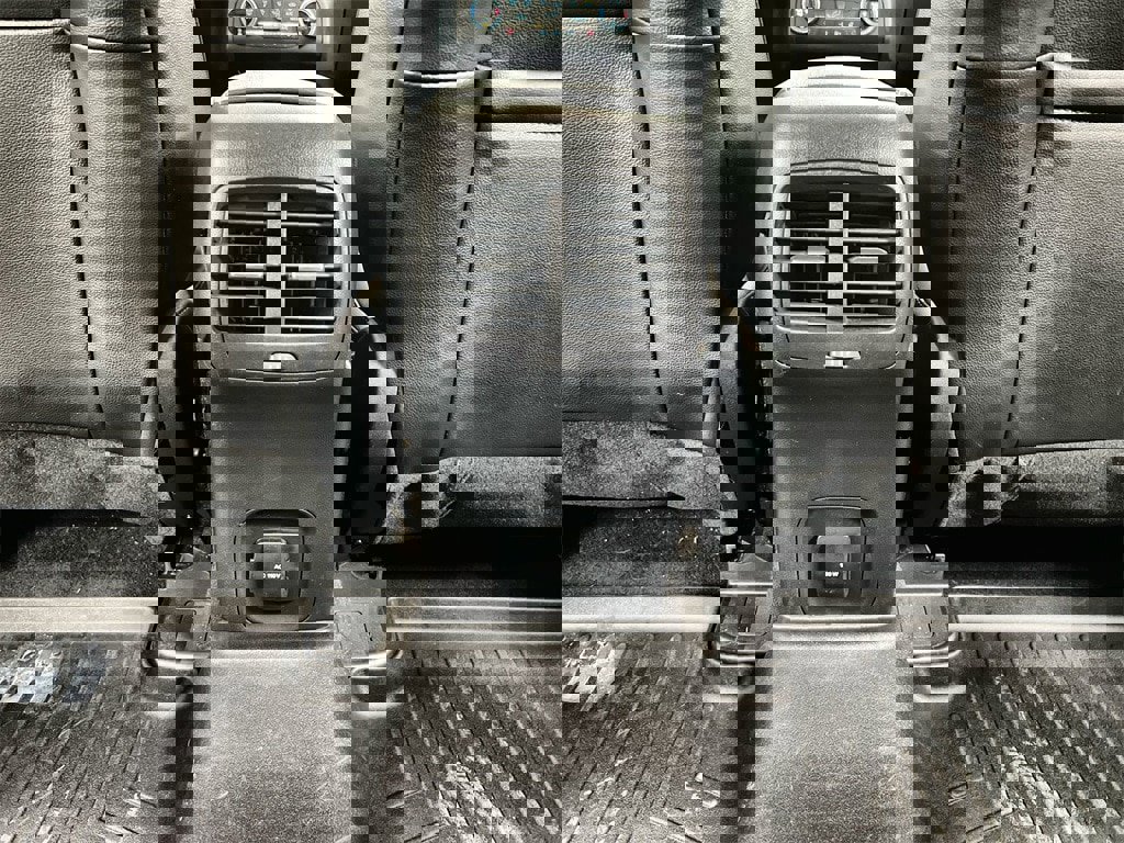 Used 2020 Ford Escape Titanium w/ Titanium Premium Package 2.0 image 20