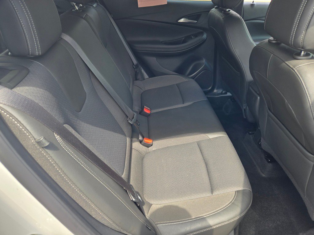 Used 2025 Buick Encore GX Preferred FWD image 10