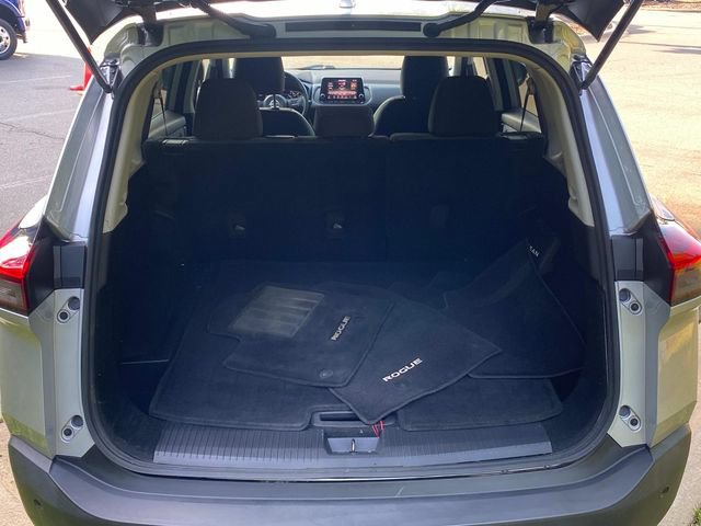 Used 2022 Nissan Rogue SV FWD image 27