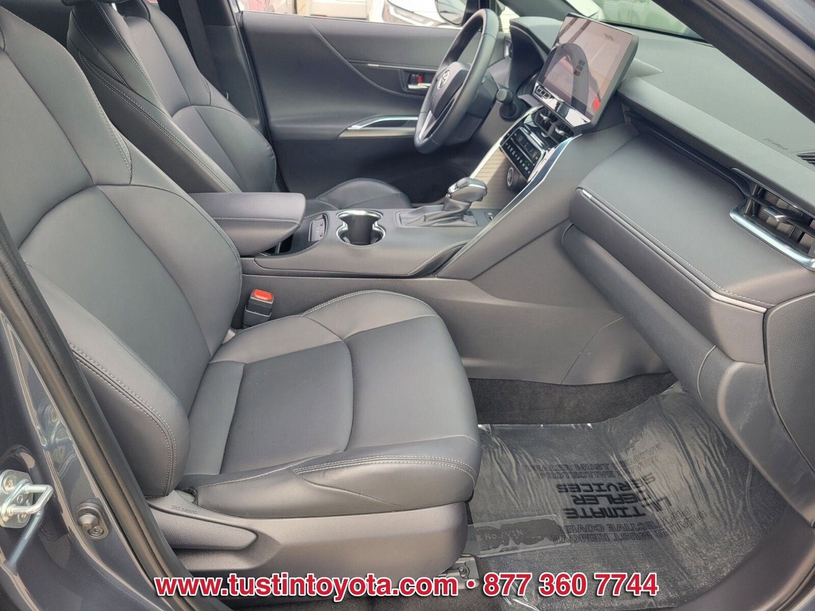 Certified 2024 Toyota Venza XLE AWD/4WD image 15