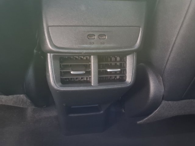 Used 2026 Chevrolet Equinox LT w/ Convenience Package II FWD image 20