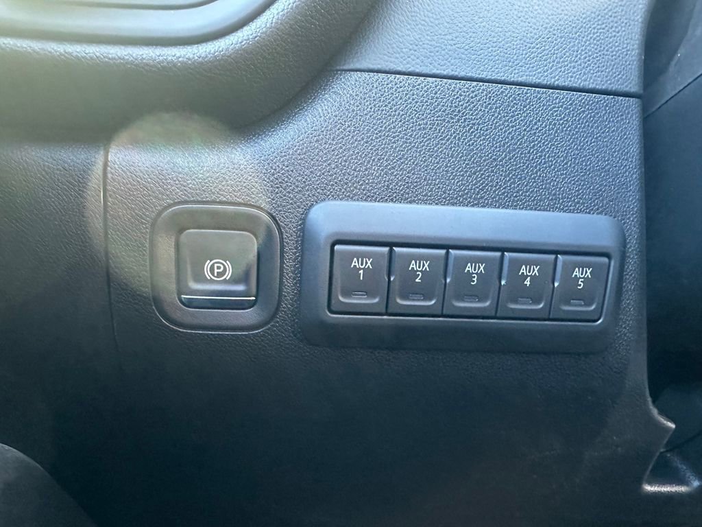 New 2026 Chevrolet Silverado 3500 W/T w/ WT Convenience Package AWD/4WD image 11