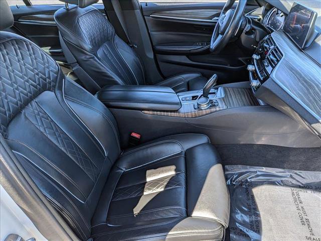 Used 2018 BMW 540i image 22