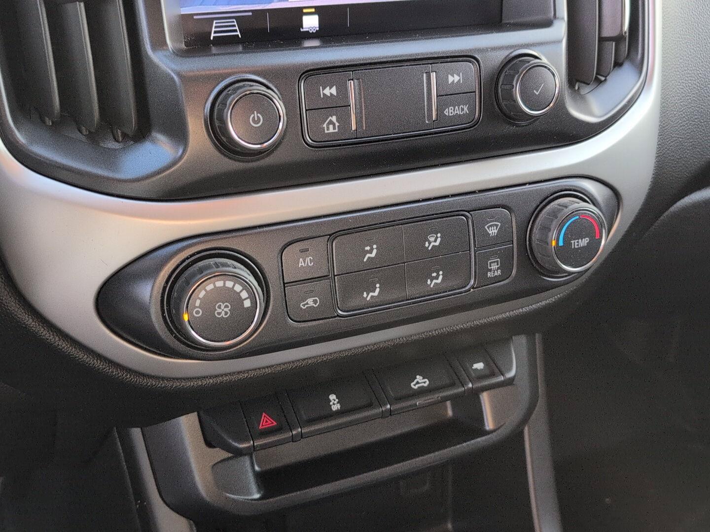 Used 2019 Chevrolet Colorado LT w/ LT Convenience Package AWD/4WD image 30