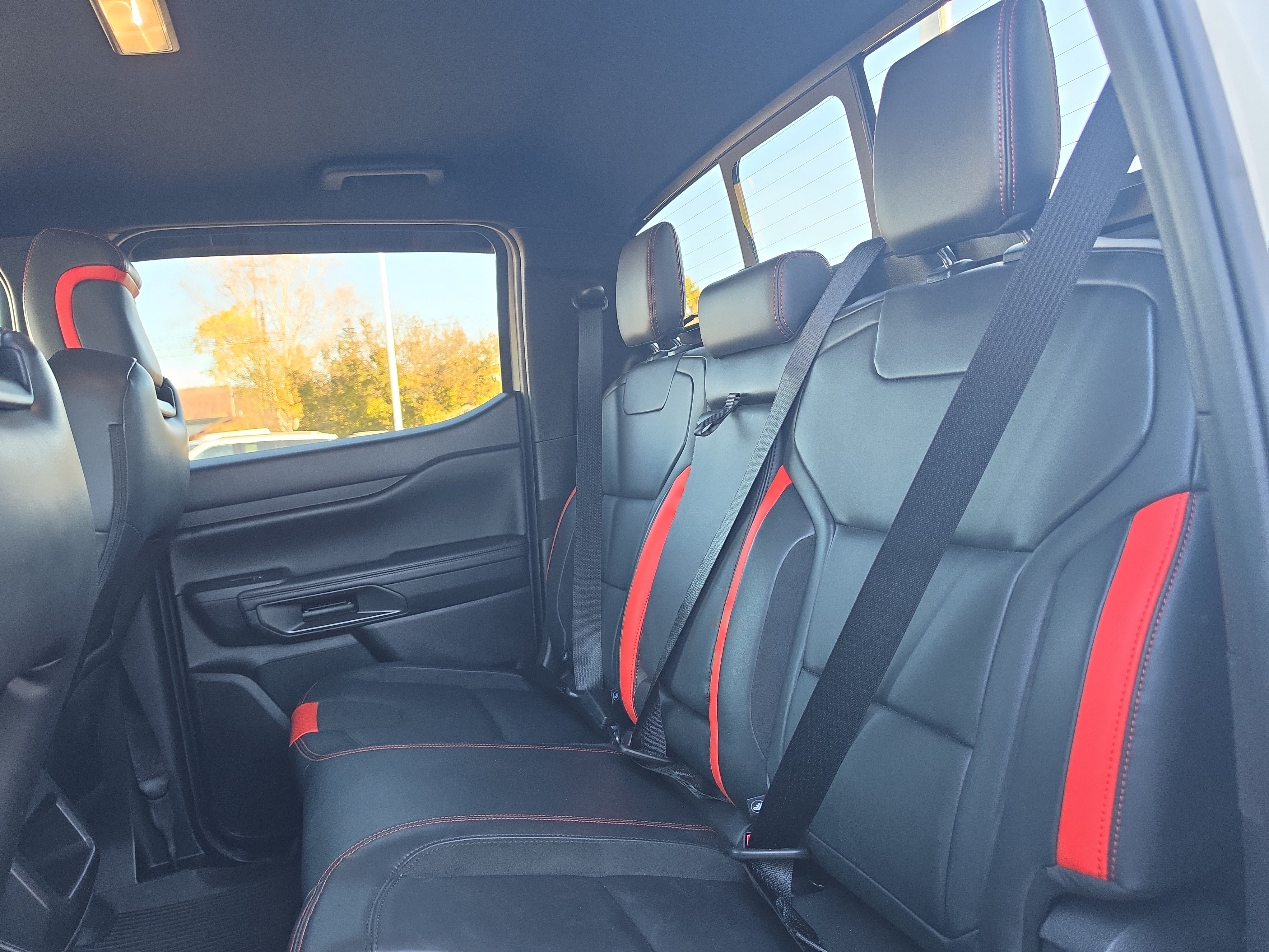 Used 2025 Ford Ranger Raptor AWD/4WD image 13