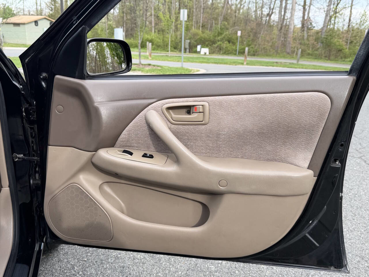 Used 1997 Toyota Camry CE FWD image 18