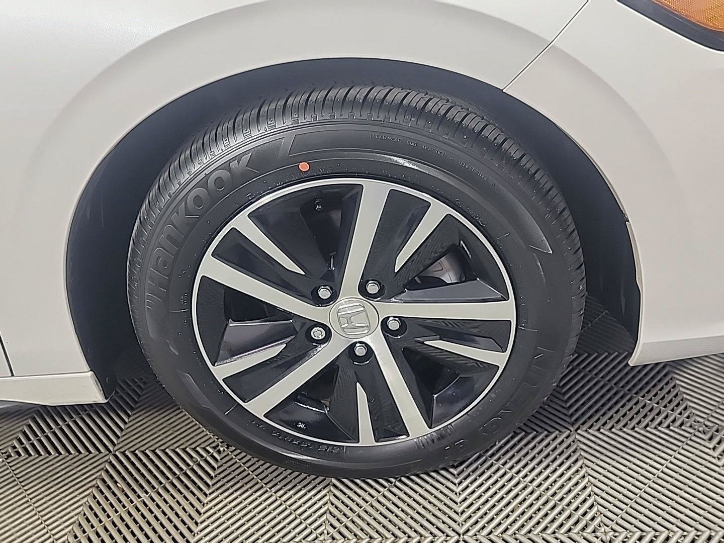 Certified 2023 Honda Civic LX image 3