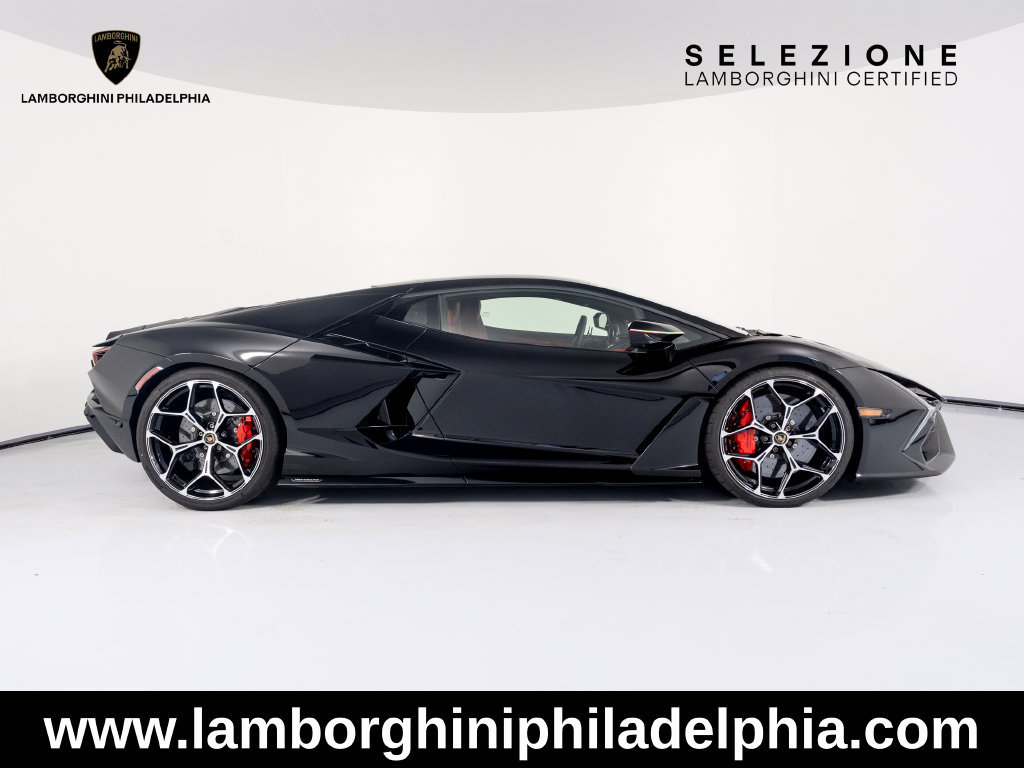 Used 2026 Lamborghini Revuelto AWD/4WD image 4