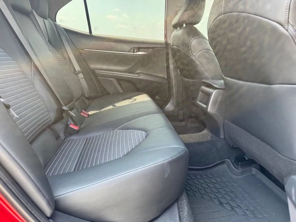 Used 2023 Toyota Camry SE w/ Convenience Package FWD image 17
