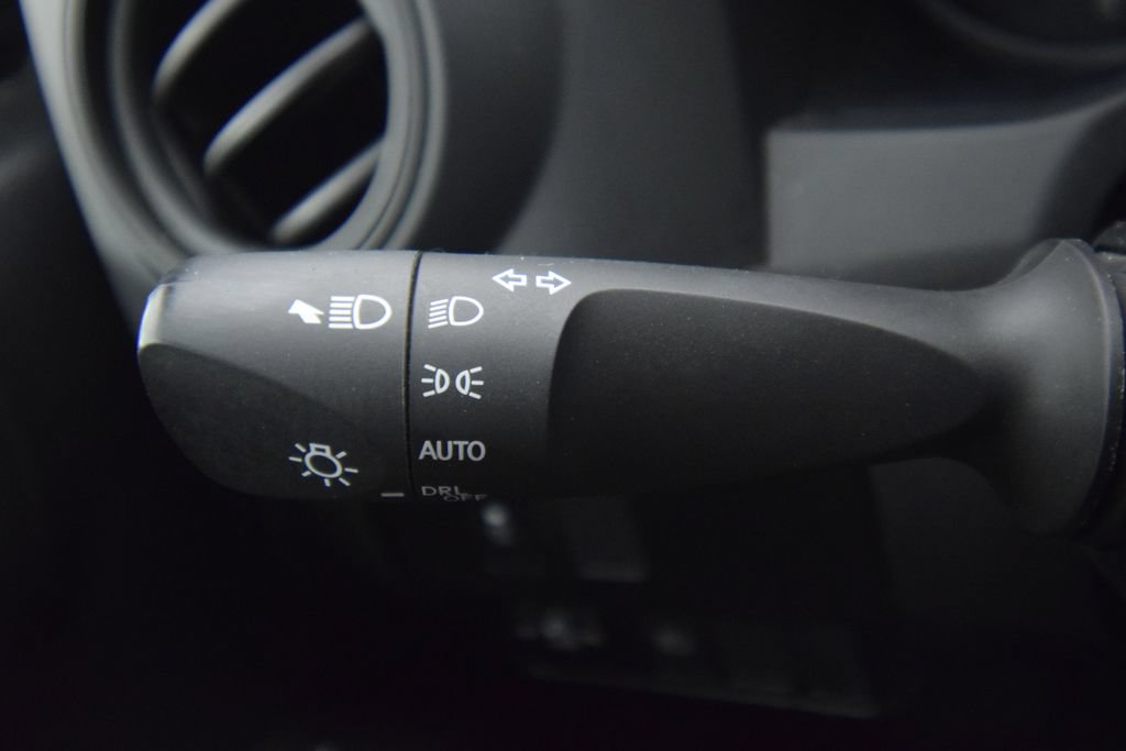 Used 2022 Toyota Tacoma SR AWD/4WD image 36