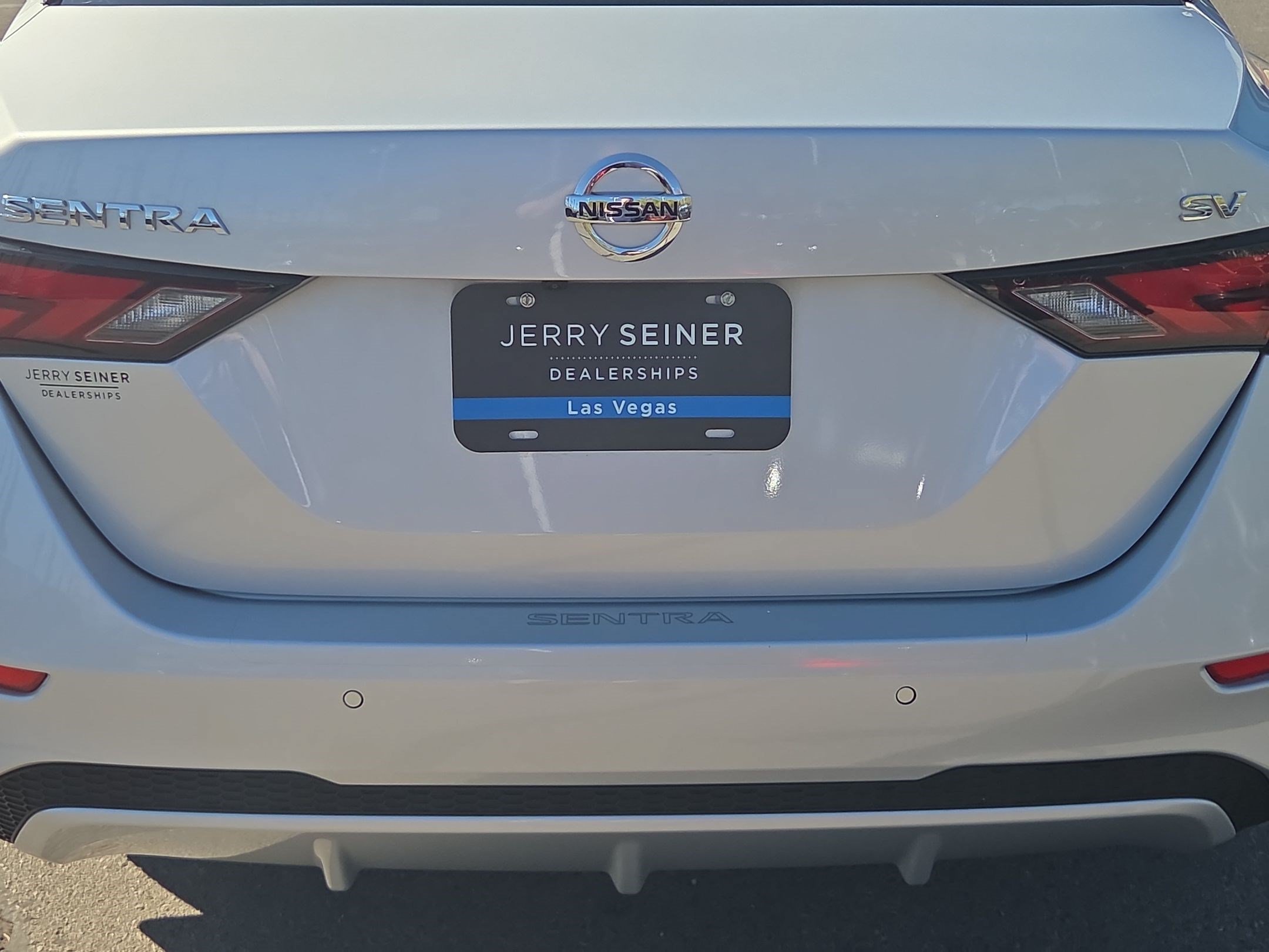 Used 2020 Nissan Sentra SV FWD image 13