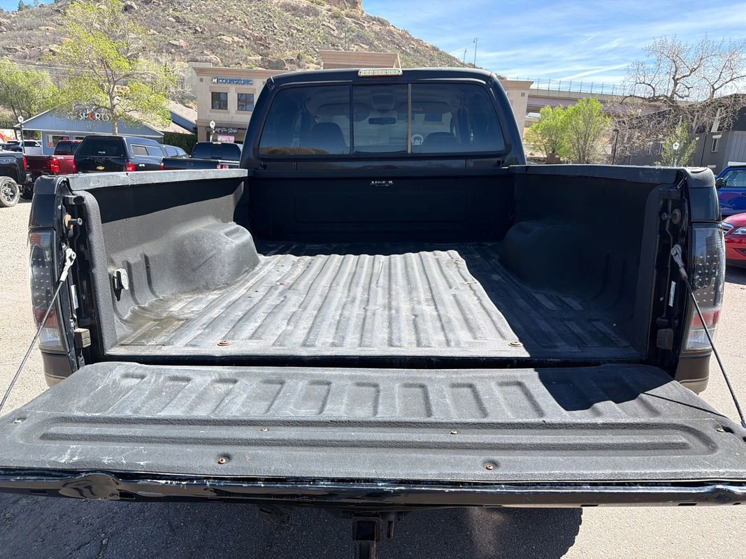 Used 2003 Ford F250 XL AWD/4WD image 7