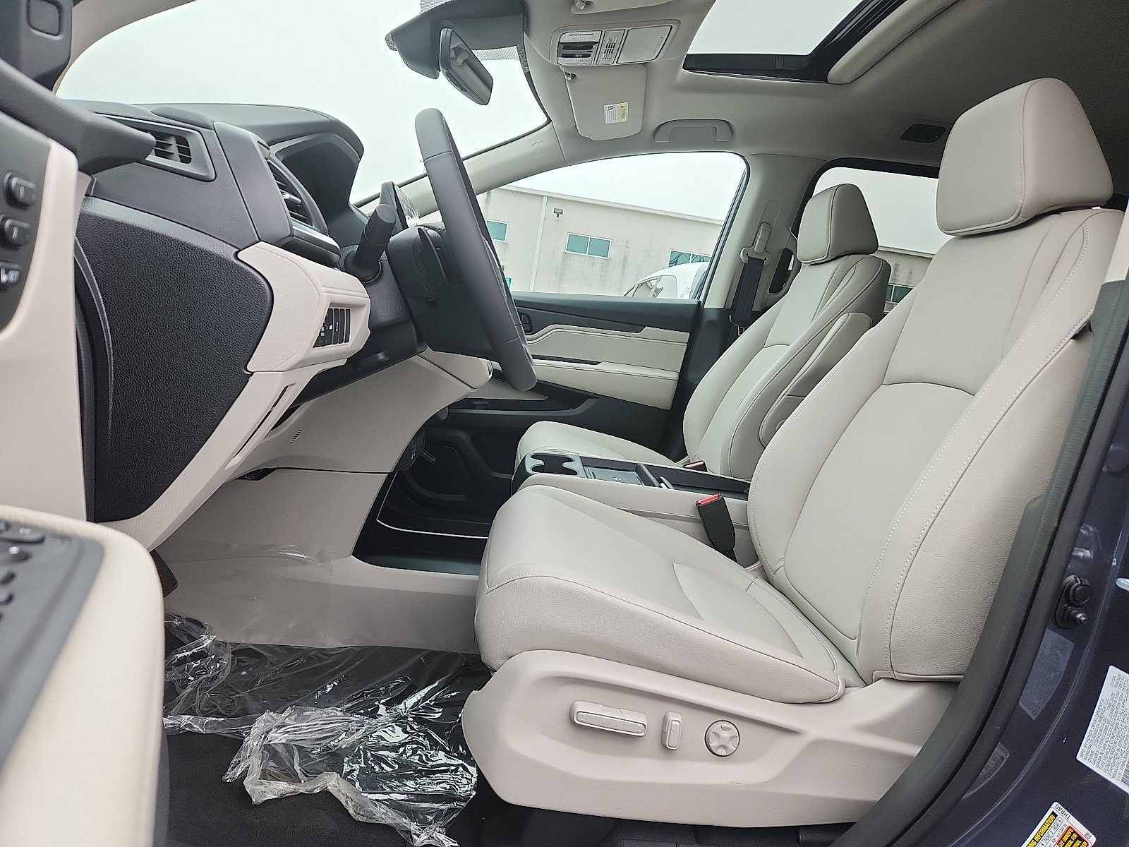 New 2026 Honda Odyssey EX-L image 10