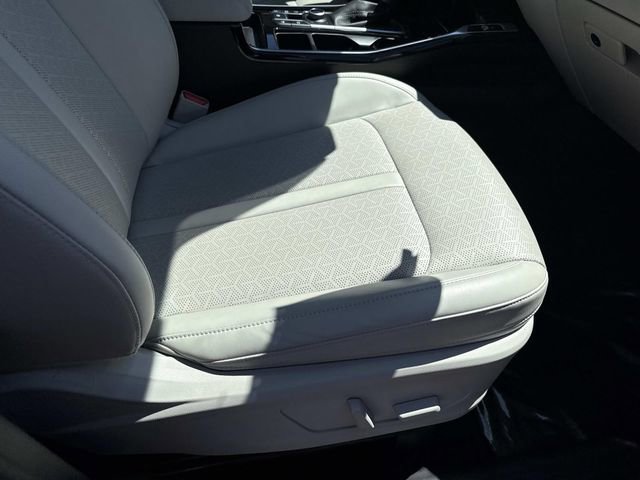 Used 2023 Kia Sorento SX AWD/4WD image 10