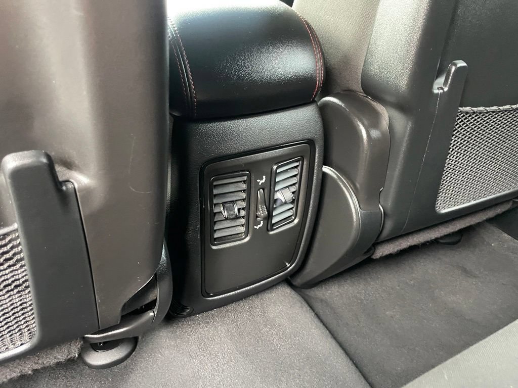 Used 2024 Dodge Durango GT w/ Blacktop Package AWD/4WD image 10