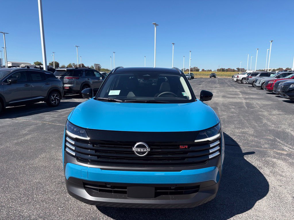 New 2027 Nissan Kicks SR w/ SR Premium Package AWD/4WD image 9