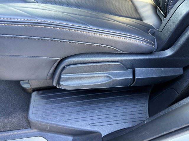 Used 2024 Ford Expedition Platinum RWD image 35