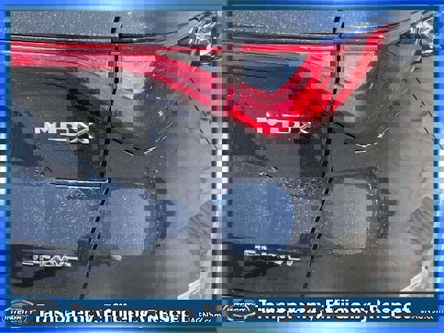 Used 2023 Acura MDX SH-AWD image 8