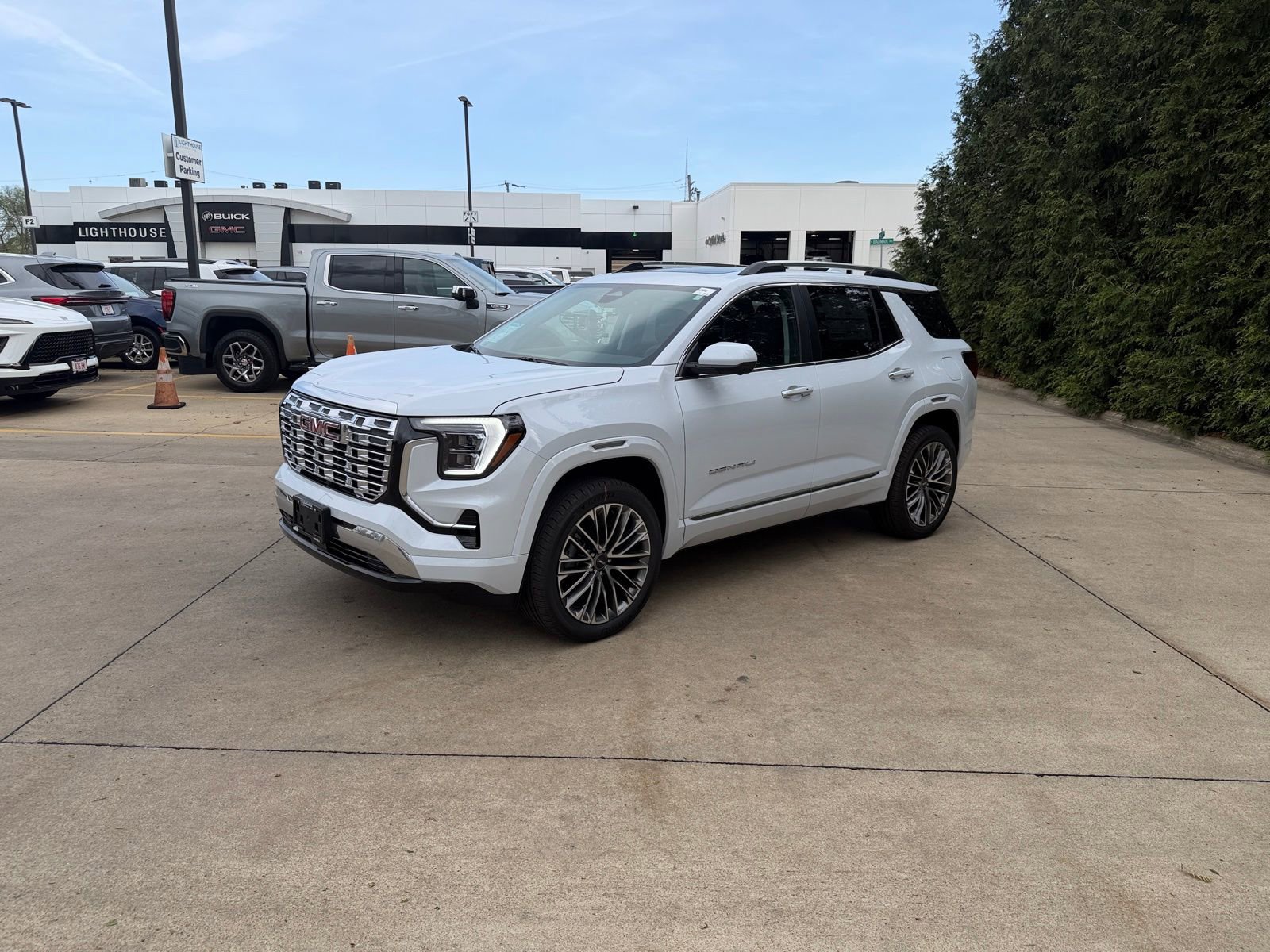 New 2026 GMC Terrain Denali AWD/4WD image 7