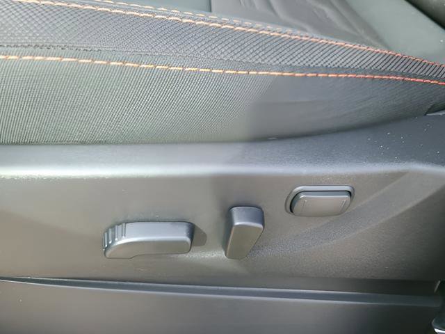 New 2026 Nissan Frontier PRO-4X w/ Pro-4x Convenience Package image 9