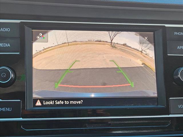 Used 2024 Volkswagen Jetta SE image 13