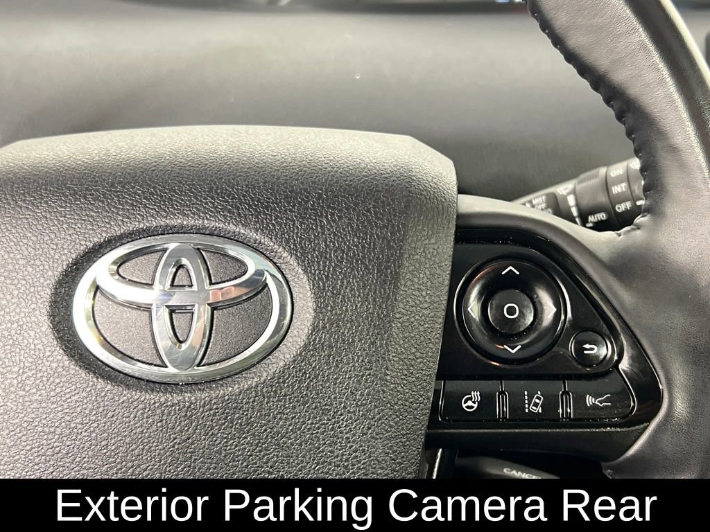 Used 2022 Toyota Prius XLE w/ Premium Convenience Package image 10