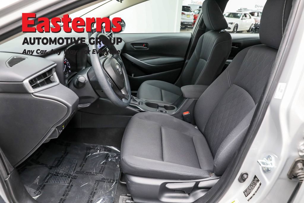Used 2024 Toyota Corolla LE image 23