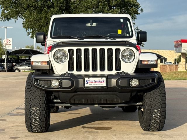 Used 2022 Jeep Wrangler Unlimited Sahara AWD/4WD video 2