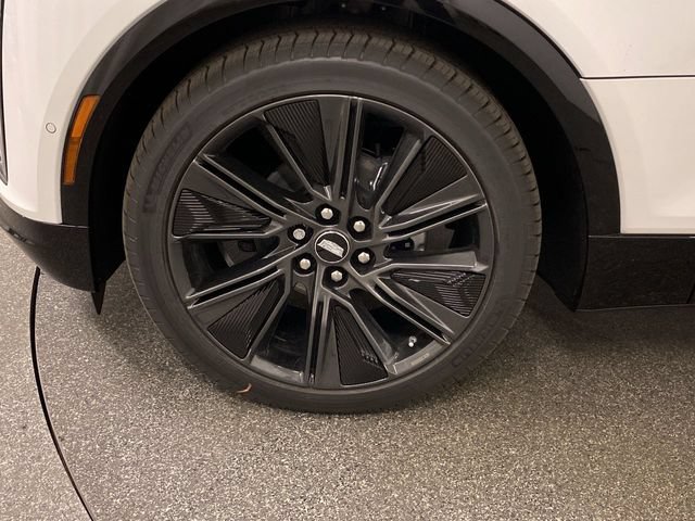 New 2025 Cadillac Lyriq Sport AWD/4WD image 32