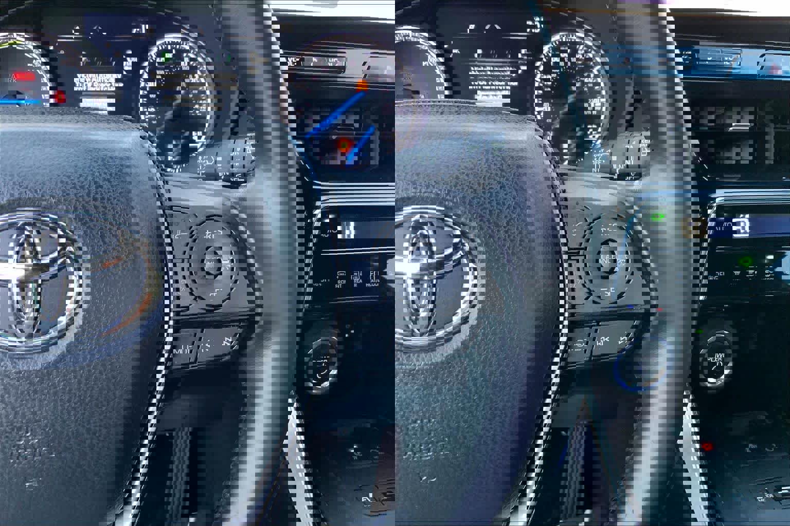 Used 2023 Toyota Venza Nightshade AWD/4WD image 24