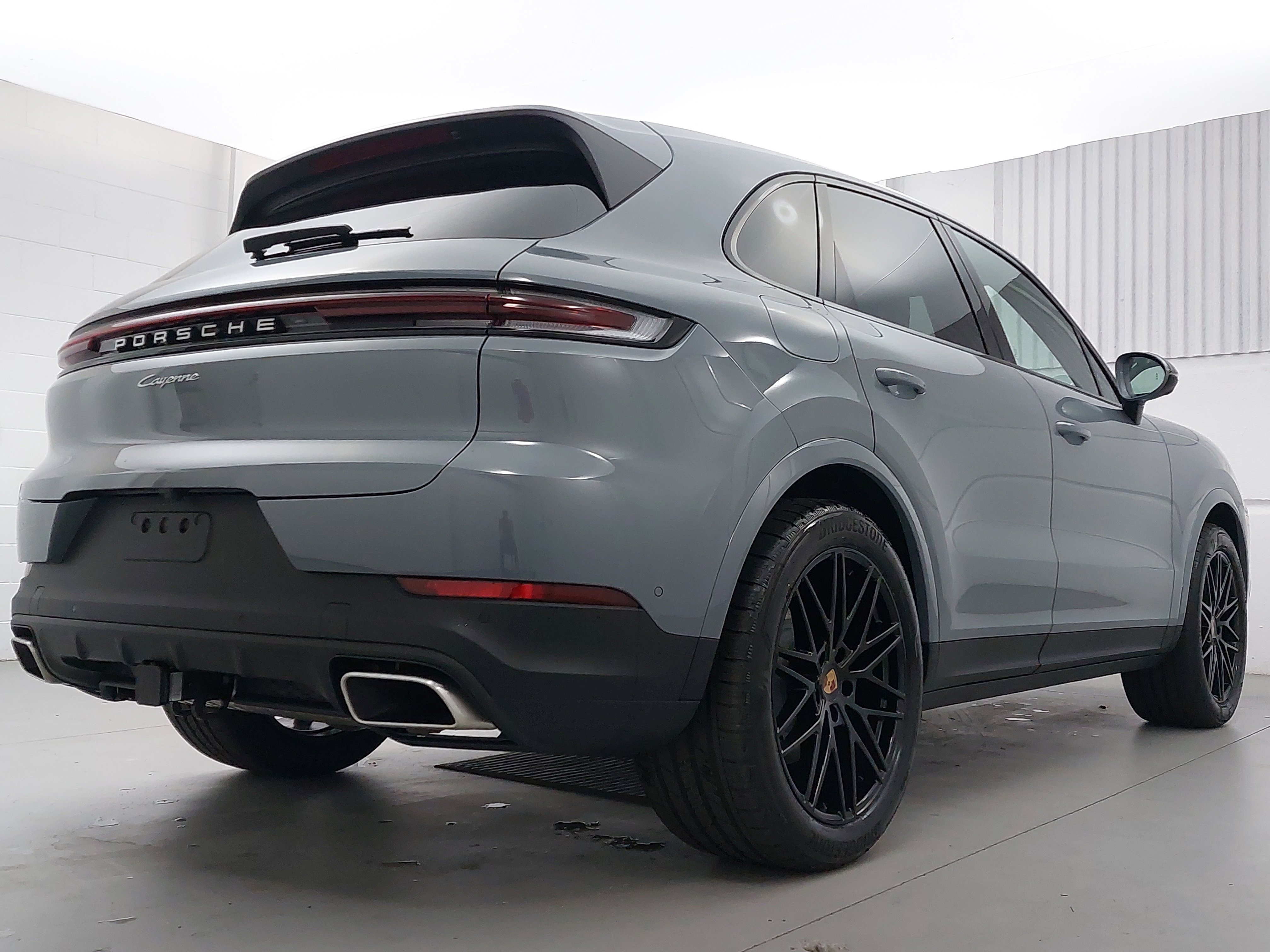 New 2026 Porsche Cayenne image 7