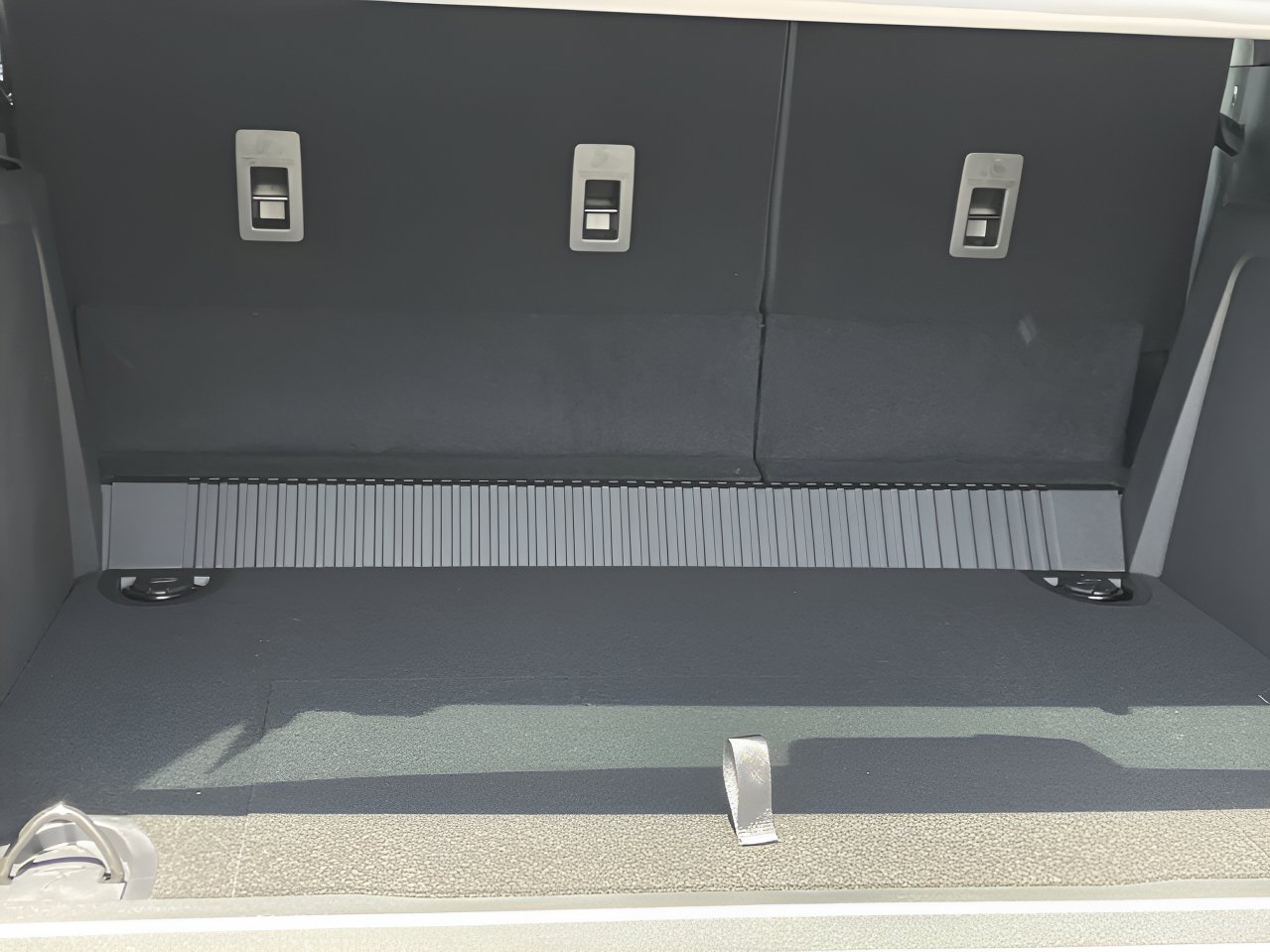 New 2026 Ford Bronco Heritage Edition image 8