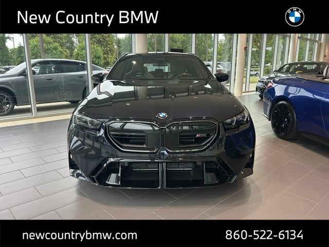 New 2026 BMW M5 Touring AWD/4WD image 2