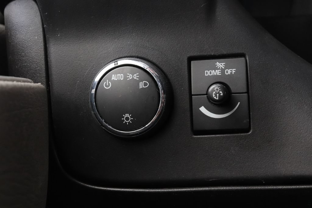 Used 2024 Chevrolet Express 2500 w/ Driver Convenience Package RWD image 20