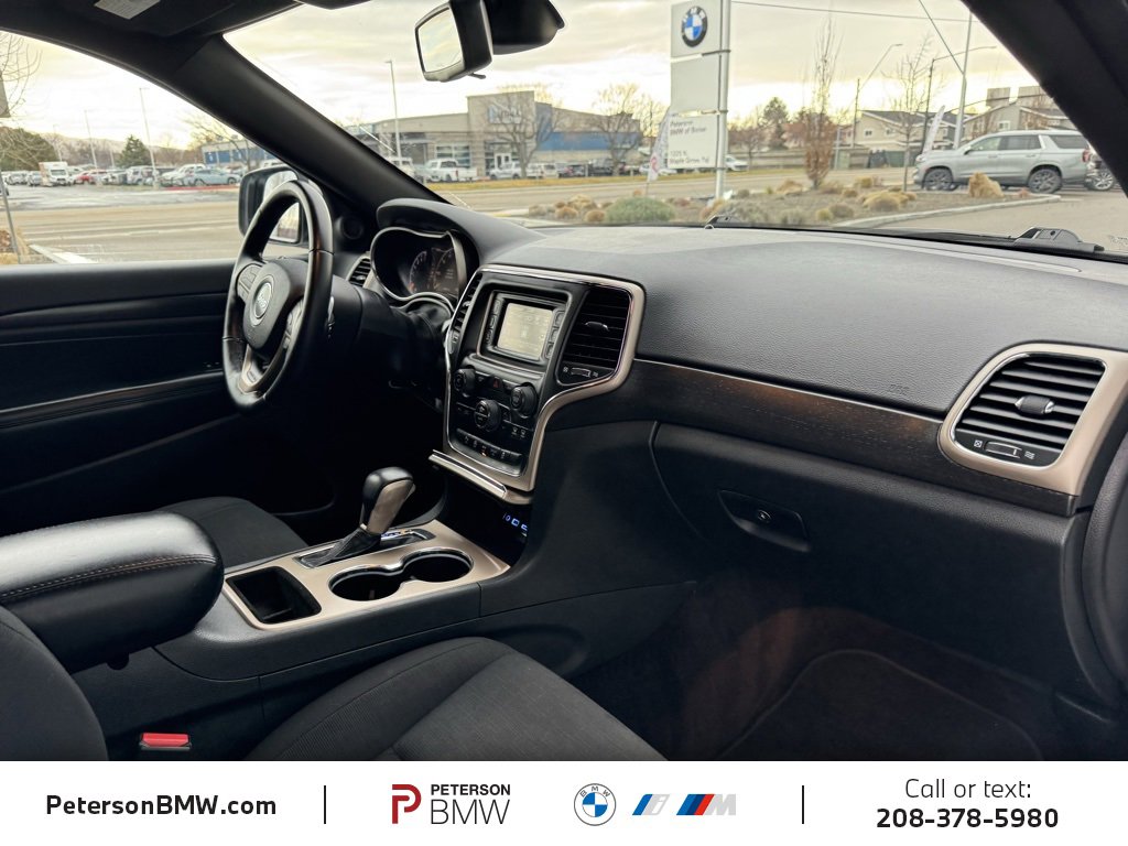 Used 2016 Jeep Grand Cherokee Laredo w/ Quick Order Package 23E image 14