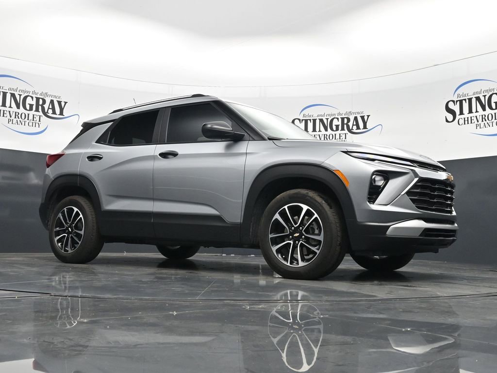 Used 2024 Chevrolet TrailBlazer LT w/ Convenience Package image 17