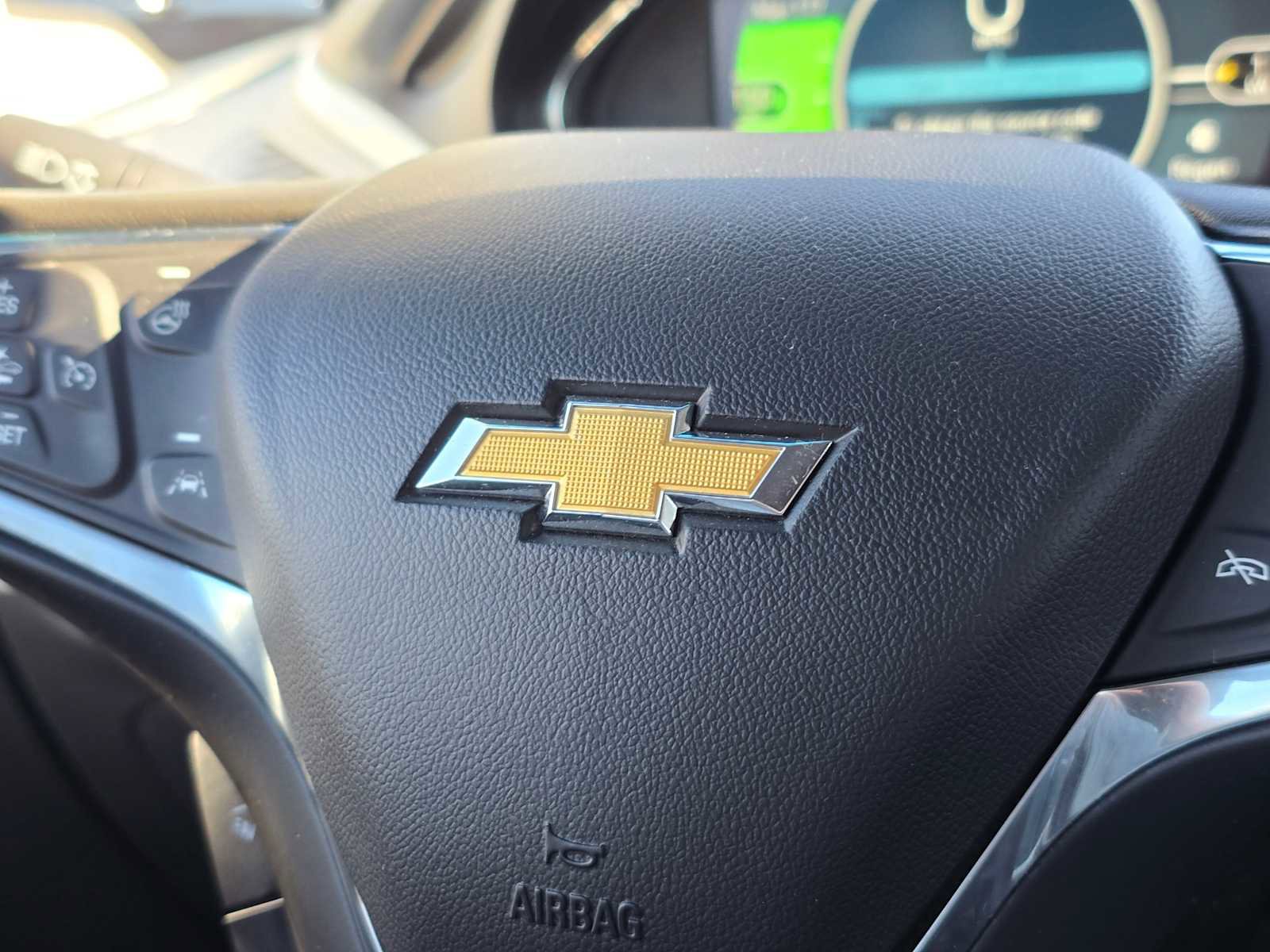 Used 2017 Chevrolet Bolt Premier w/ Driver Confidence II Package image 32