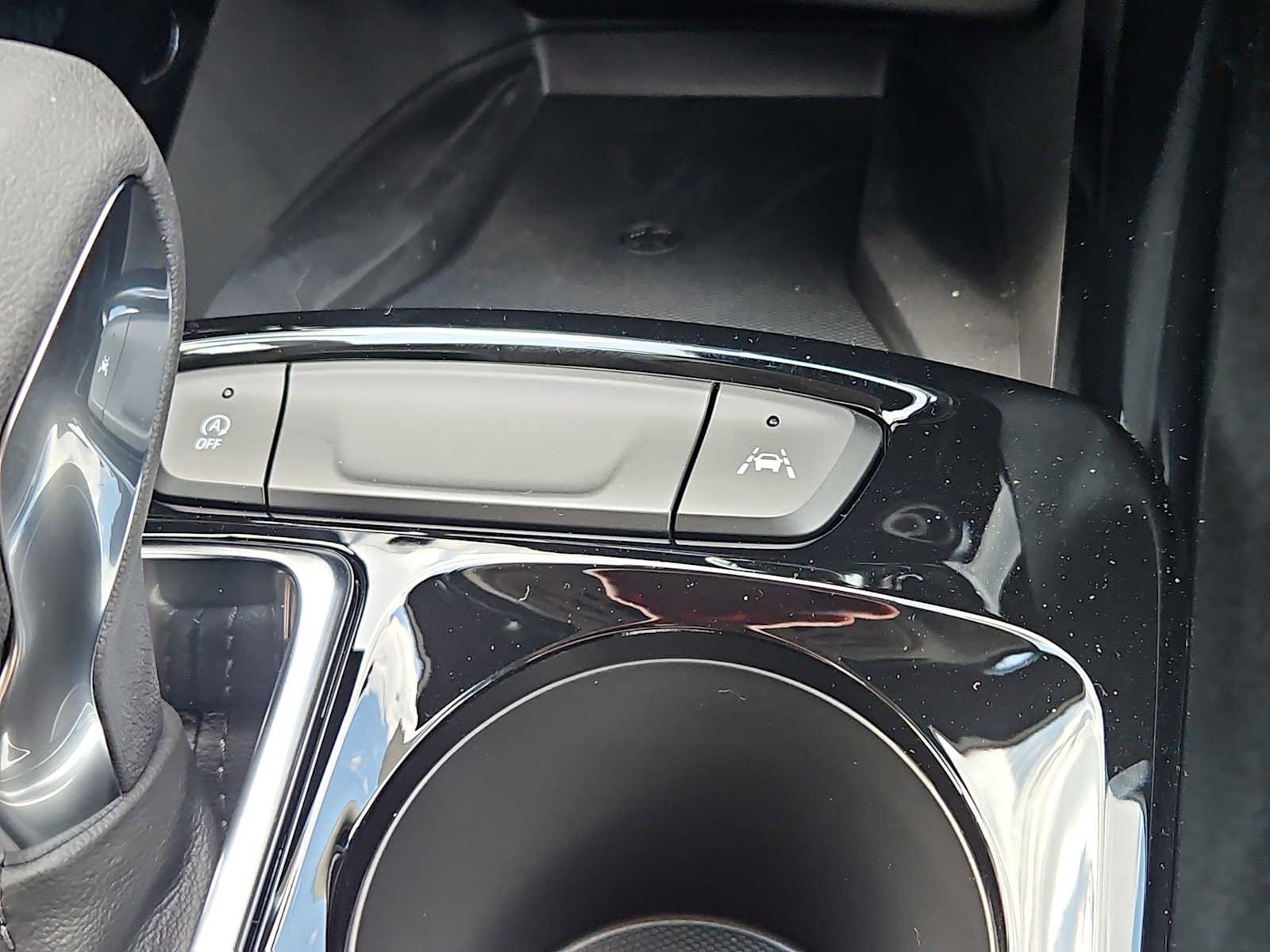 New 2026 Chevrolet Trax ACTIV w/ Sunroof Package FWD image 10