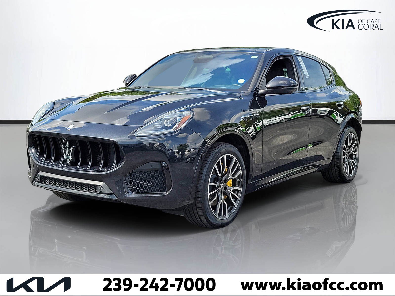 Used 2023 Maserati Grecale Modena image 3