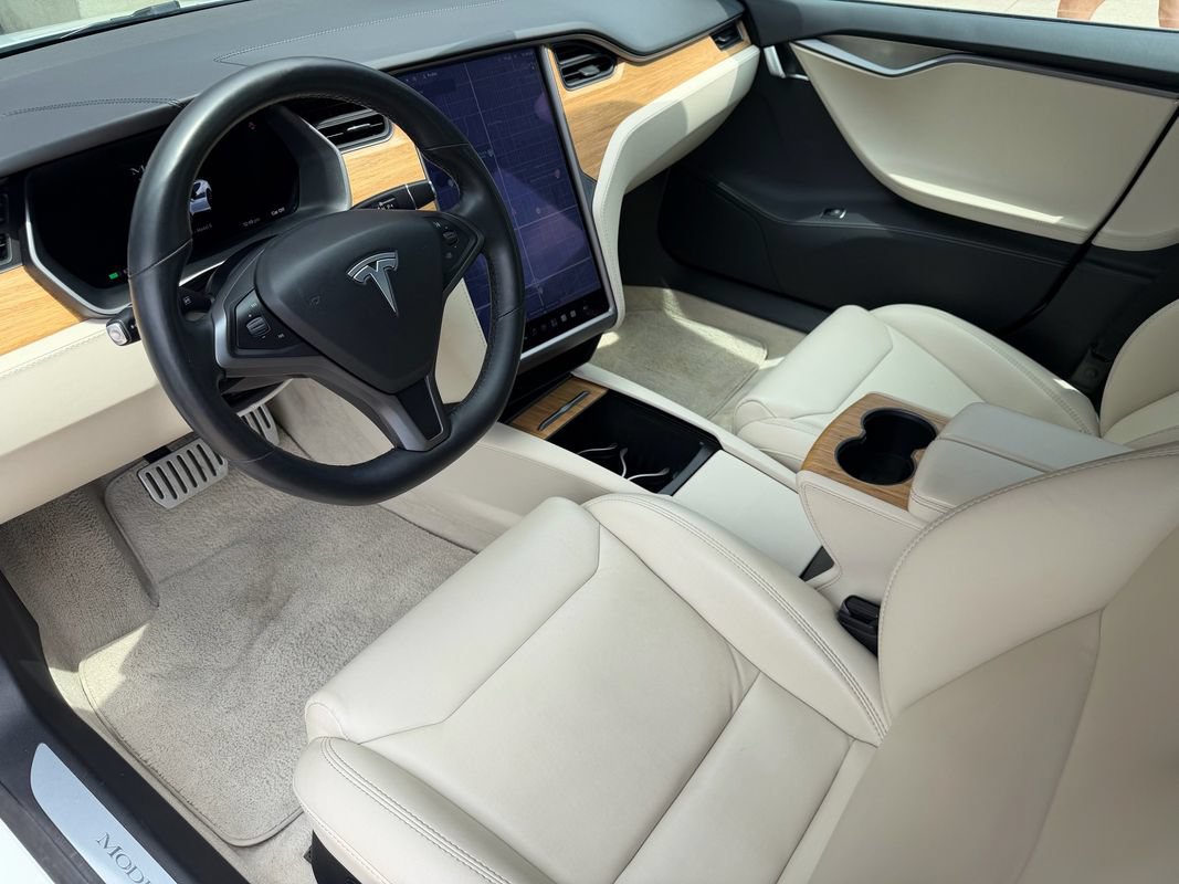 Used 2019 Tesla Model S Performance AWD/4WD image 25