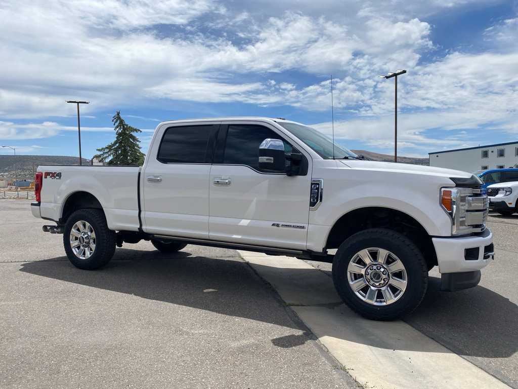 Used 2019 Ford F250 Platinum w/ Platinum Ultimate Package AWD/4WD image 21