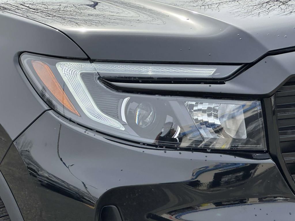 Certified 2023 Honda Ridgeline Black Edition image 7
